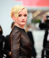 2214946222_l.jpg