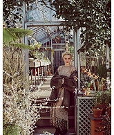 marie_claire_australia_-january_2025-7.jpg