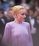 2215442845_l.jpg