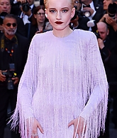 2215473990_l.jpg