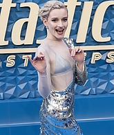 2224530458_l.jpg