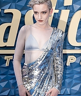 2224549924_l.jpg