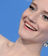 2226441854_l.jpg